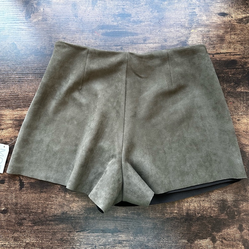 Mod Olive Skirt/Skort NWT Medium - Picture 2 of 13